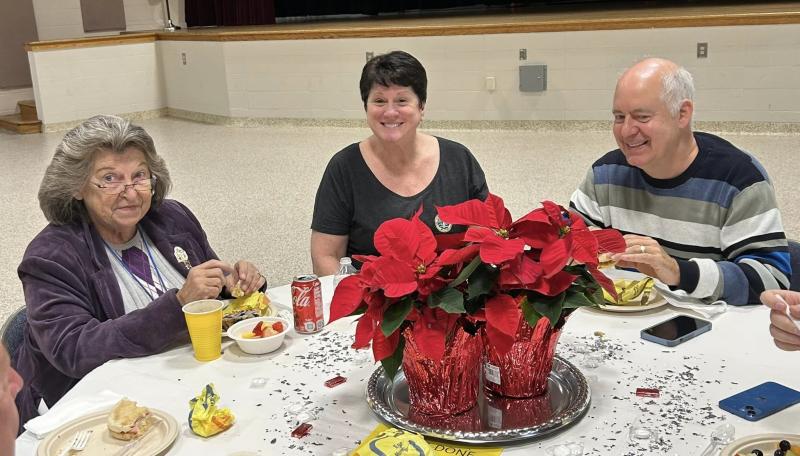Taking a break to enjoy breakfast are (l-r) Ann Womack, Margaret Carson and Steve Perry.